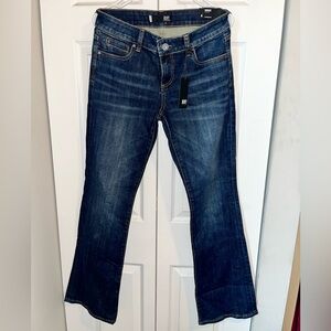 Kut from the Kloth - Natalie bootcut, size 6, new with tags